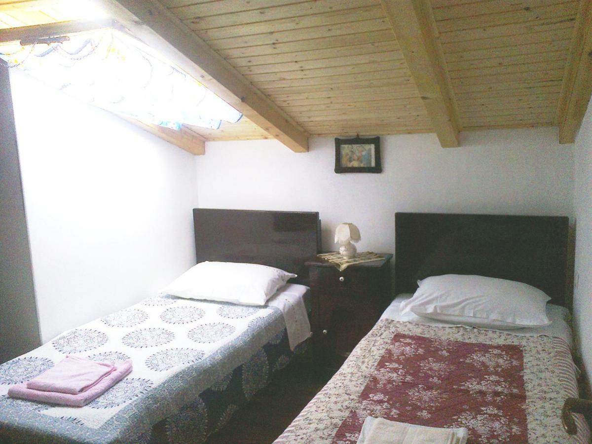 Apartment Anetica Cres Dış mekan fotoğraf